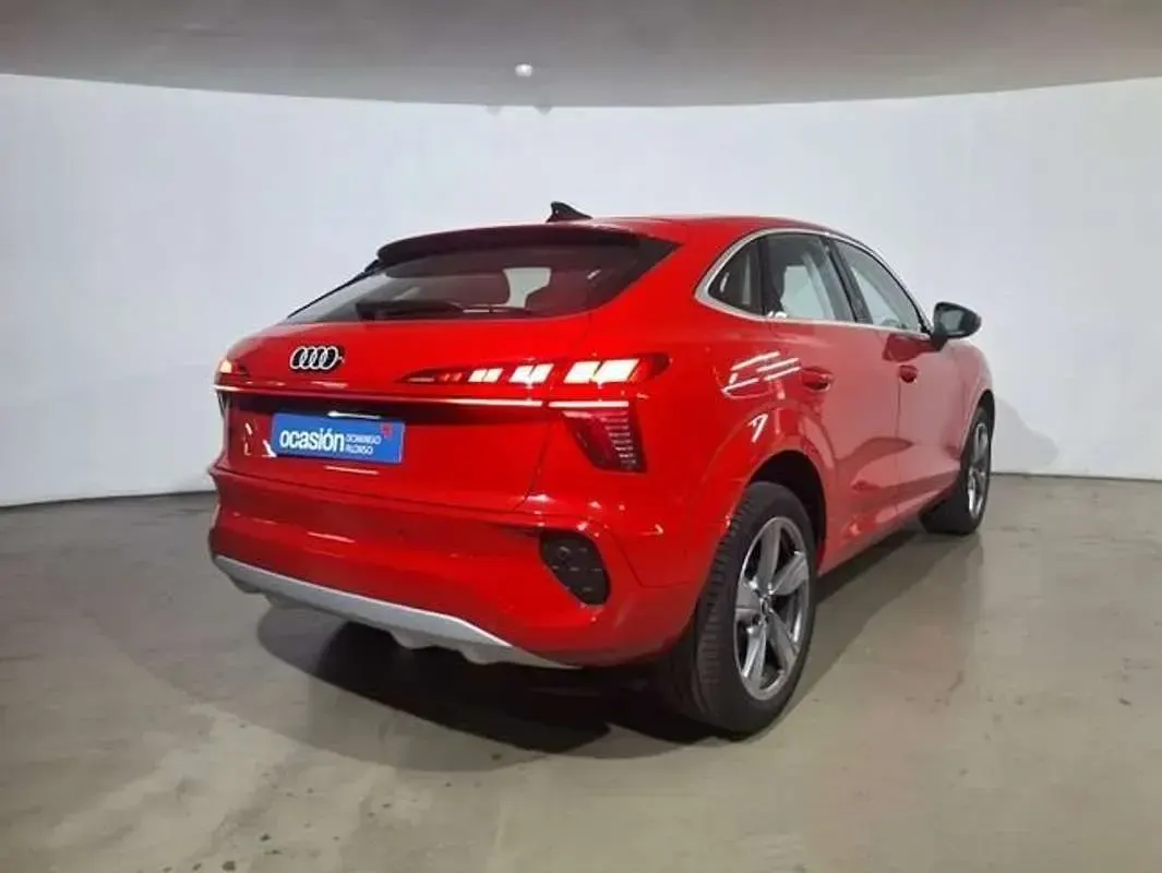 Usado Audi Q3 Sportback Sport 204 CV (150 kW) 2026 Rojo SUV