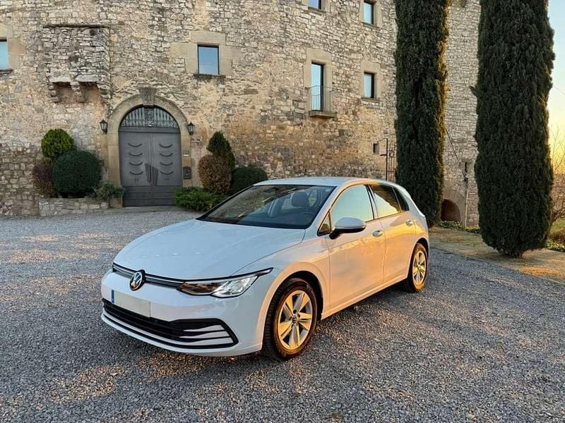 Blanco Usado 2021 VW Golf VIII Utilitario | 19.900 € (Precio justo) - Imagen 1/4