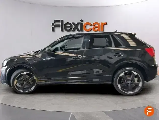 Usado Audi Q2 150 CV (110 kW) 2022 Azul SUV
