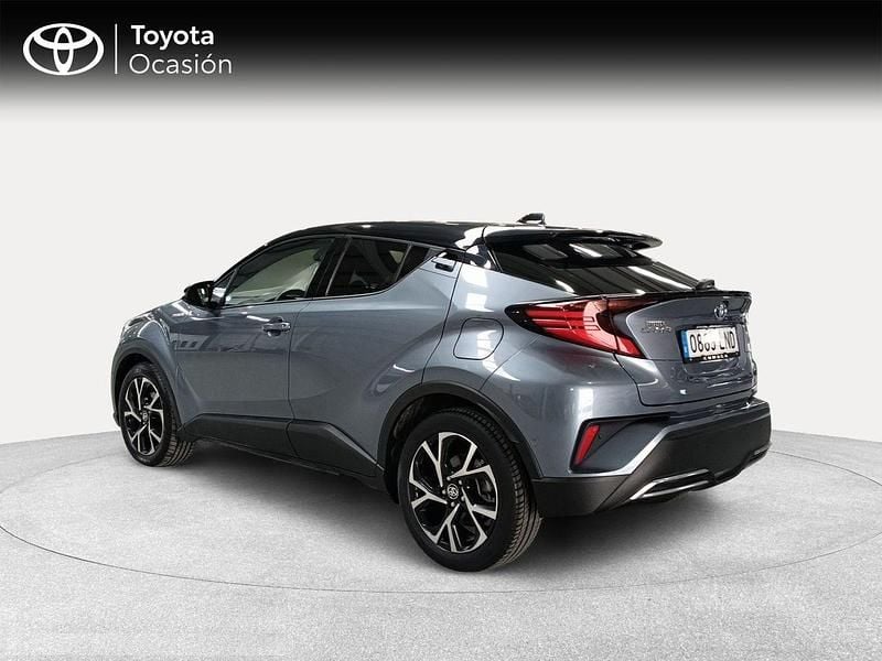 Usado Toyota C-HR Advance 184 CV (135 kW) 2021 Gris / plata SUV