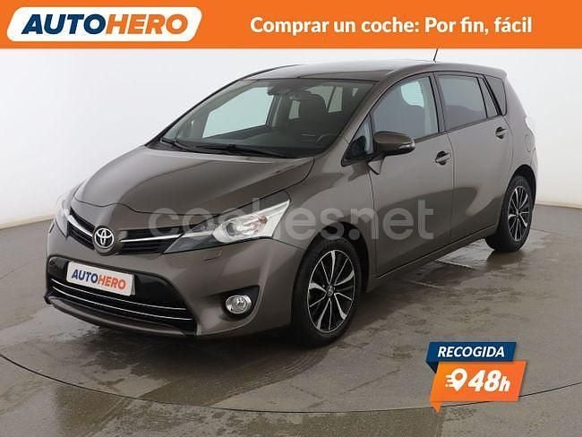 Gris Usado 2018 Toyota Verso Advance Monovolumen | 15.999 € (Precio justo) - Imagen 1/3