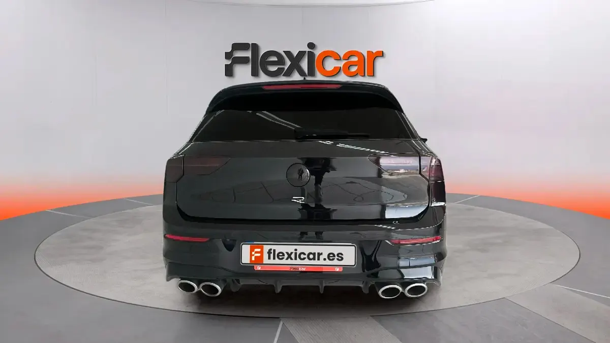 Usado VW Golf VIII R 321 CV (236 kW) 2021 Negro Berlina