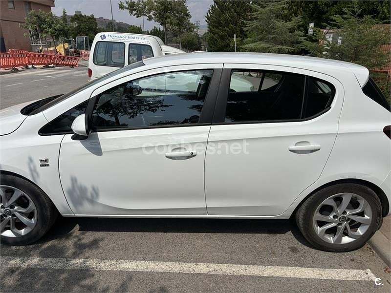 Blanco Usado 2019 Opel Corsa Berlina | 9500 € (Buen precio) - Imagen 1/4