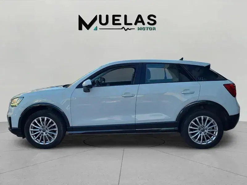Usado Audi Q2 Design 116 CV (85 kW) 2020 Blanco SUV