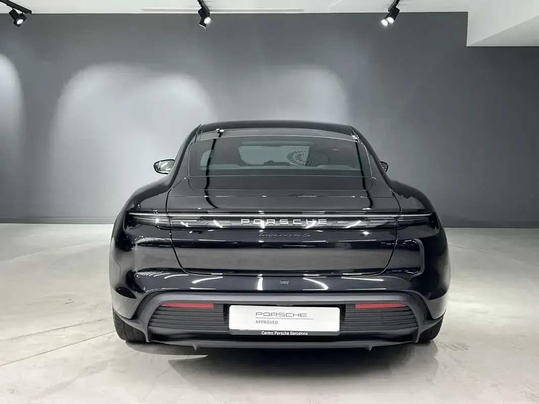 Usado Porsche Taycan 4S 400 kW (544 CV) 2024 Negro Berlina