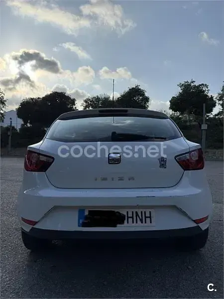 Usado Seat Ibiza SC Reference 75 CV (55 kW) 2012 Blanco Utilitario