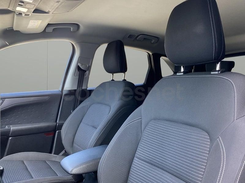 Usado Ford Kuga Titanium 150 CV (110 kW) 2020 Marrón SUV