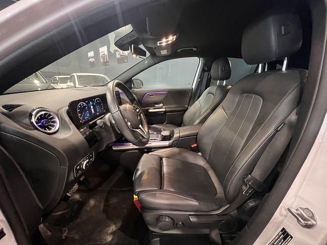 Usado Mercedes GLA180 116 CV (85 kW) 2022 Blanco SUV