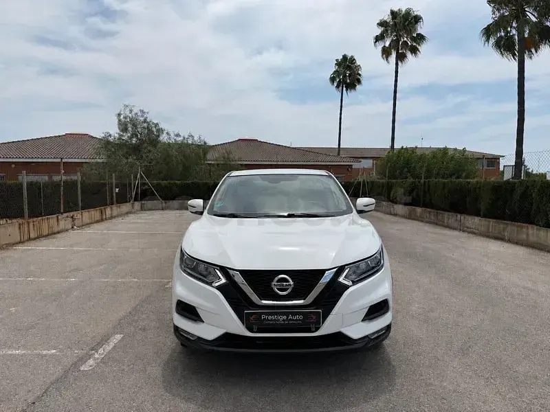 Usado Nissan Qashqai Acenta 140 CV (102 kW) 2021 Blanco SUV