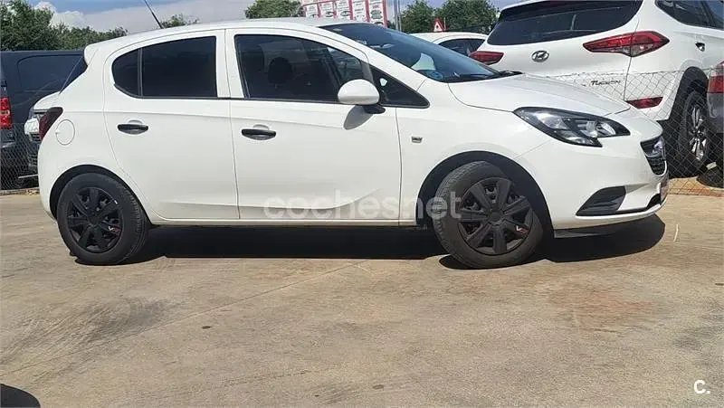 Usado Opel Corsa Business 75 CV (55 kW) 2016 Blanco Utilitario