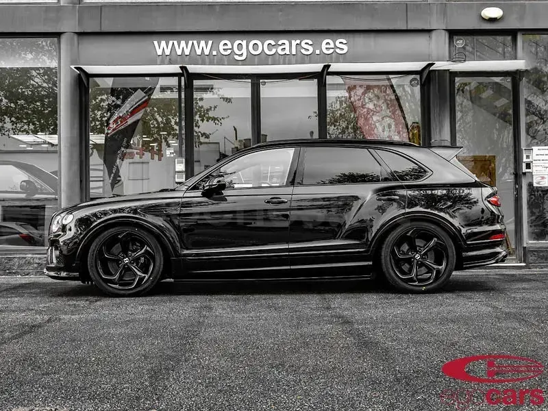 Usado Bentley Bentayga 550 CV (404 kW) 2022 Negro SUV