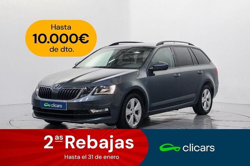 Gris Usado 2019 Skoda Octavia Ambition Familiar | 11.990 € - Imagen 1/4