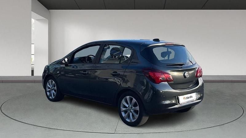 Usado Opel Corsa Selective 90 CV (66 kW) 2017 Gris Utilitario