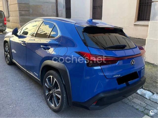 Azul Usado 2020 Lexus UX Executive Line SUV | 23.500 € (Buen precio) - Imagen 1/4