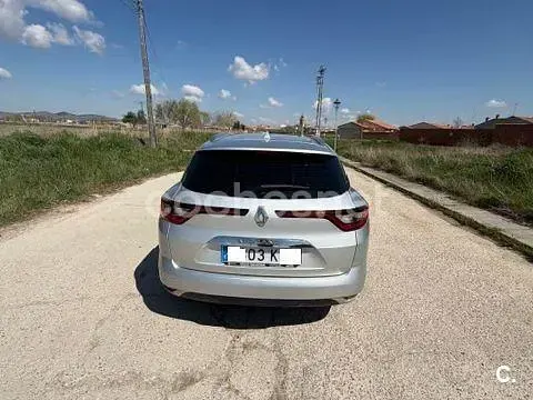 Usado Renault Mégane GrandTour 110 CV (80 kW) 2017 Gris / plata Familiar