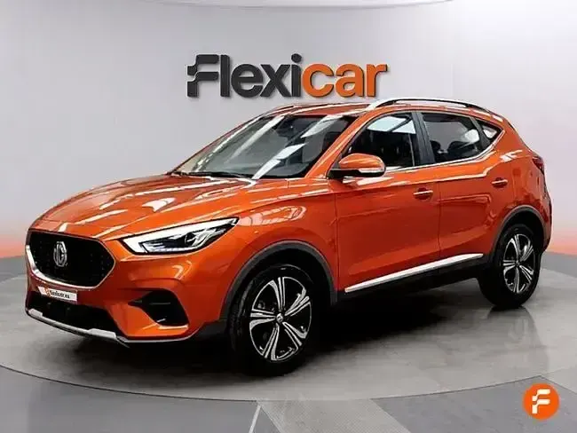 Usado MG ZS Comfort 106 CV (77 kW) 2022 Naranja SUV