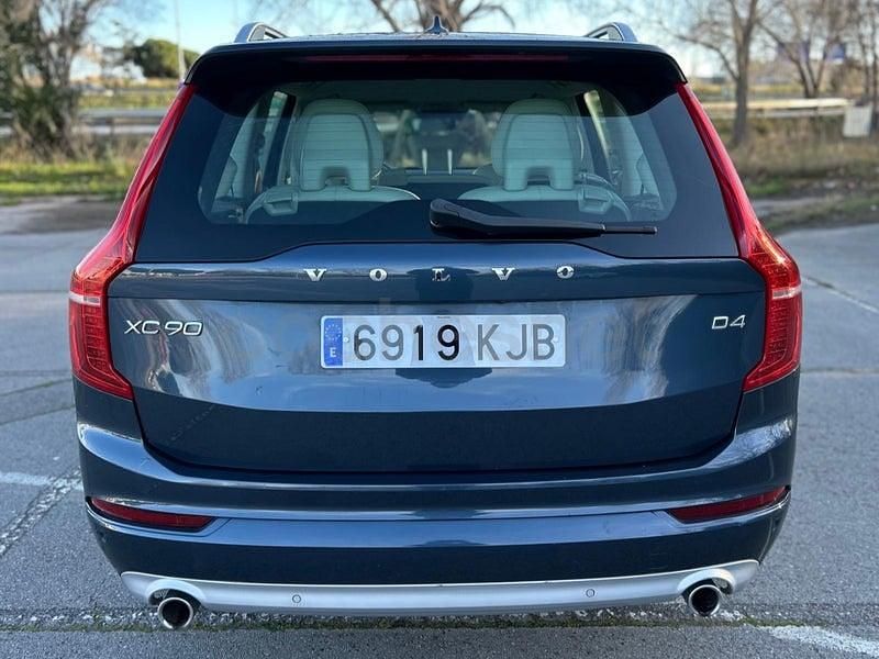 Usado Volvo XC90 Momentum 190 CV (139 kW) 2018 Azul SUV