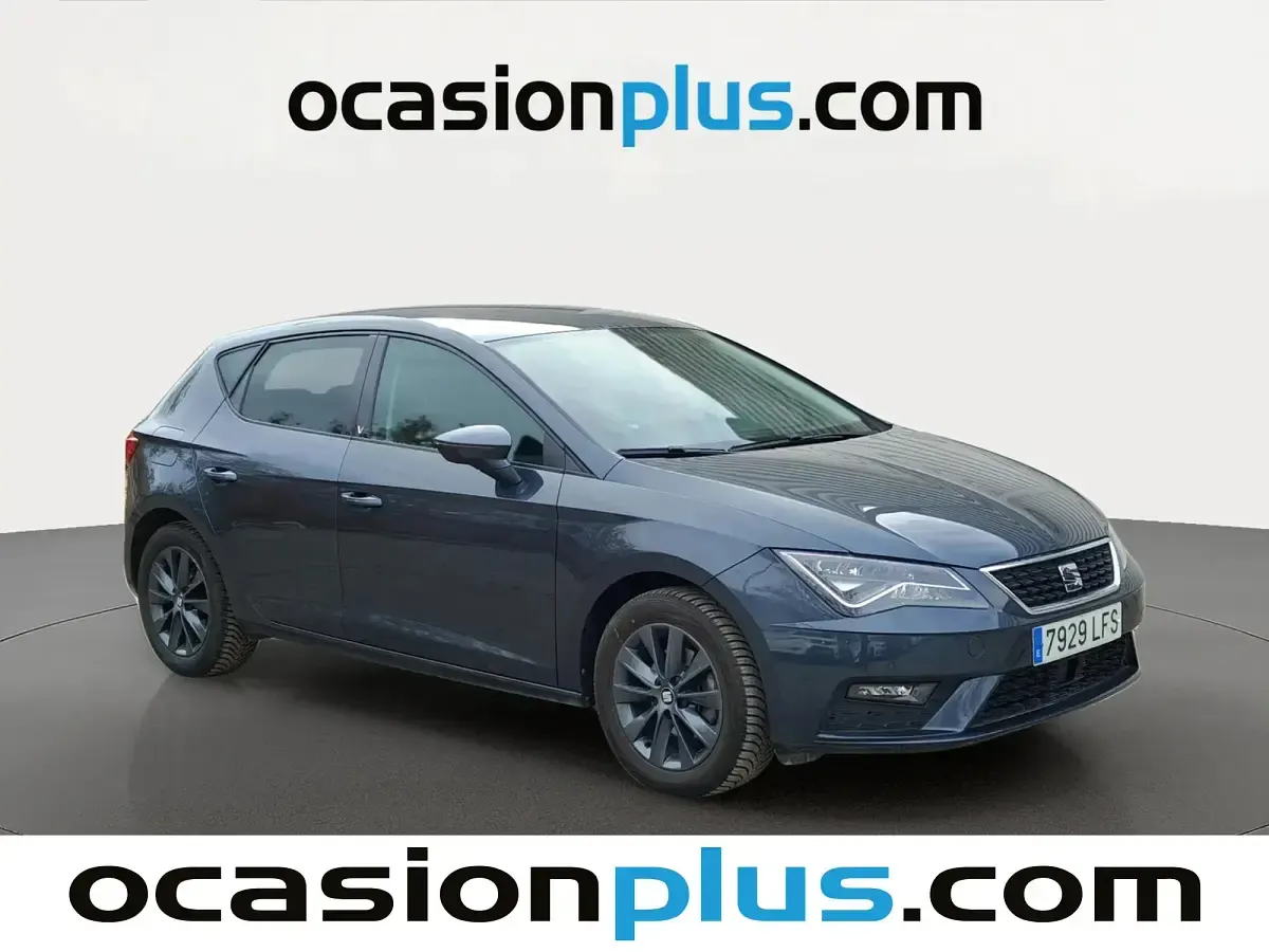 Usado Seat Leon Style 115 HP (84 kW) 2020 Cinzento