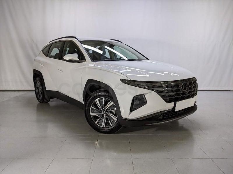 Blanco Usado 2025 Hyundai Tucson SUV | 26.790 € (Precio justo) - Imagen 1/4