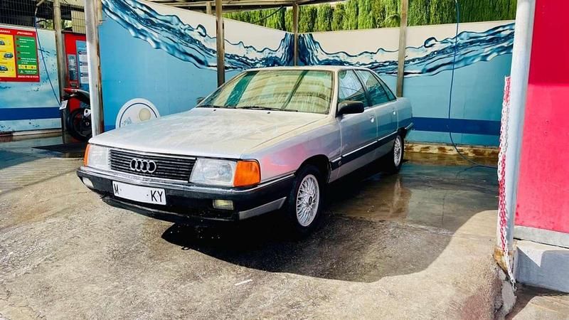 Gris Usado 1990 Audi 100 Berlina | 4200 € - Imagen 1/4