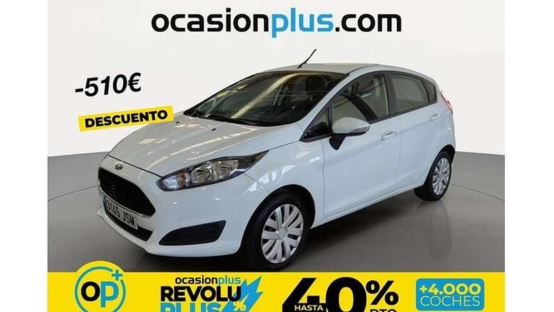 Usado Ford Fiesta Trend 75 CV (55 kW) 2016 Blanco Utilitario