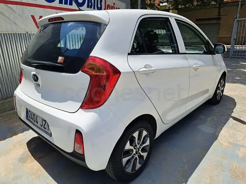 Usado Kia Picanto 66 CV (48 kW) 2017 Blanco Utilitario