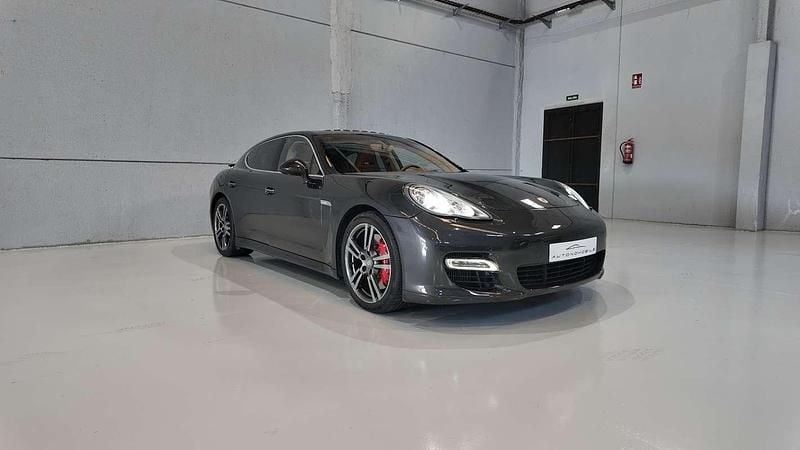 Gris / plata Usado 2010 Porsche Panamera Turbo Berlina | 34.750 € (Super precio) - Imagen 1/4