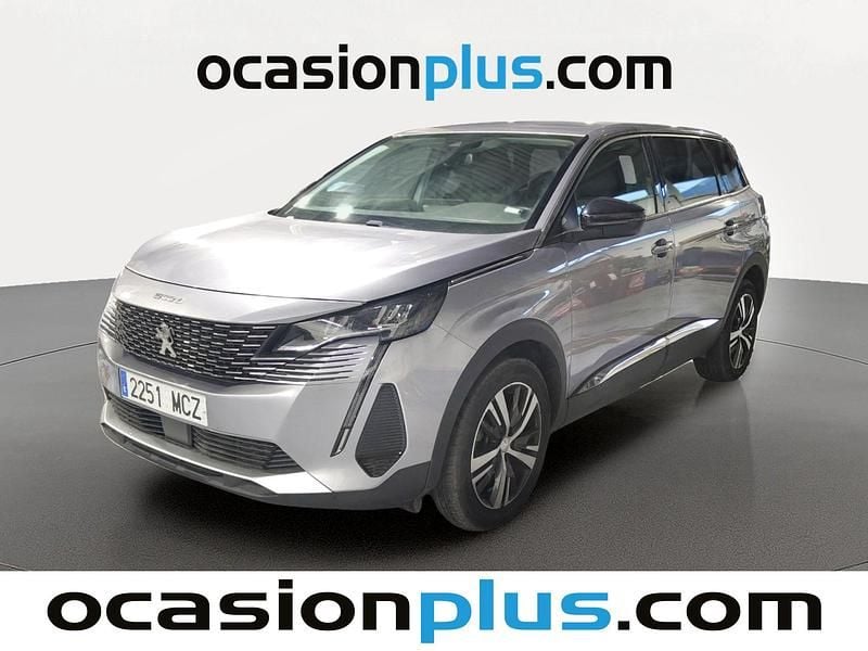 Usado Peugeot 5008 Allure 131 CV (96 kW) 2022 Gris Monovolumen