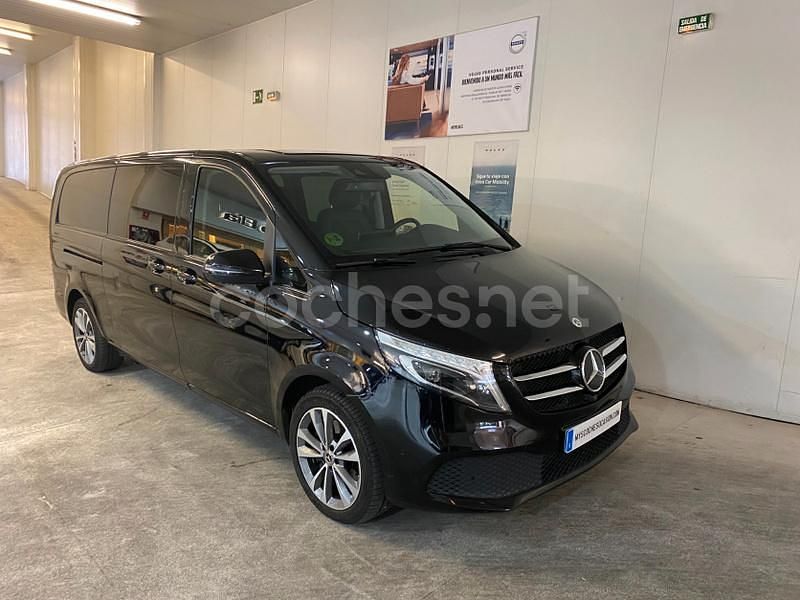 Negro Usado 2022 Mercedes V300 Avantgarde Monovolumen | 65.999 € (Precio justo) - Imagen 1/4