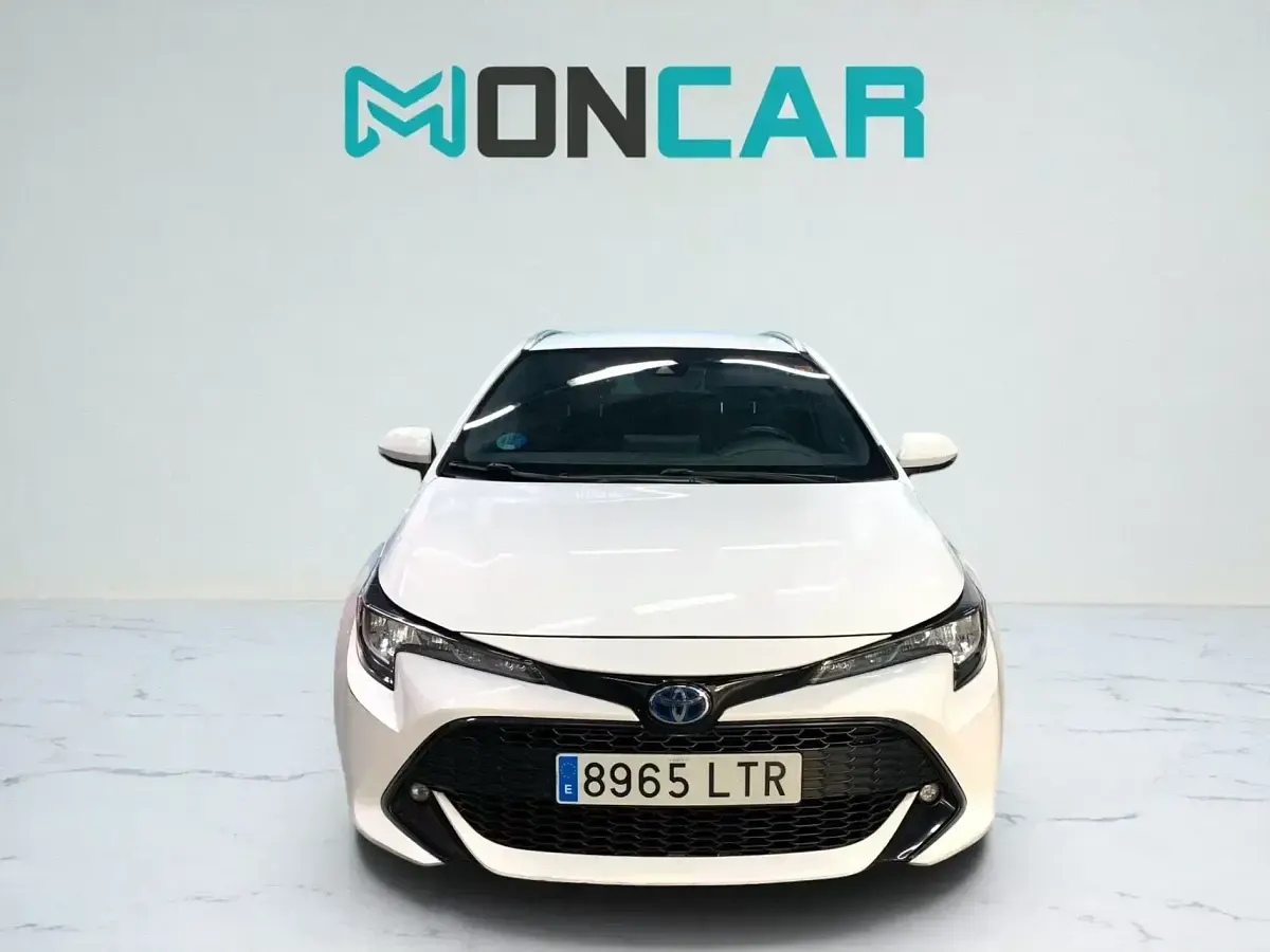 Usado Toyota Corolla Active 122 CV (89 kW) 2021 Blanco Familiar