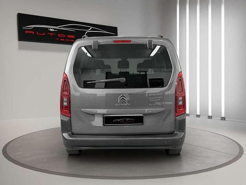 Usado Citroën Berlingo Shine 131 CV (96 kW) 2019 Gris Monovolumen