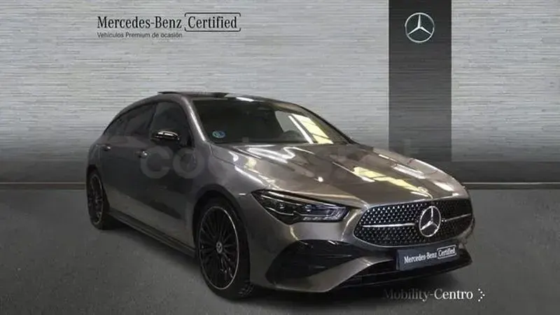 Usado Mercedes CLA200 163 HP (119 kW) 2024 Cinzento Carrinha