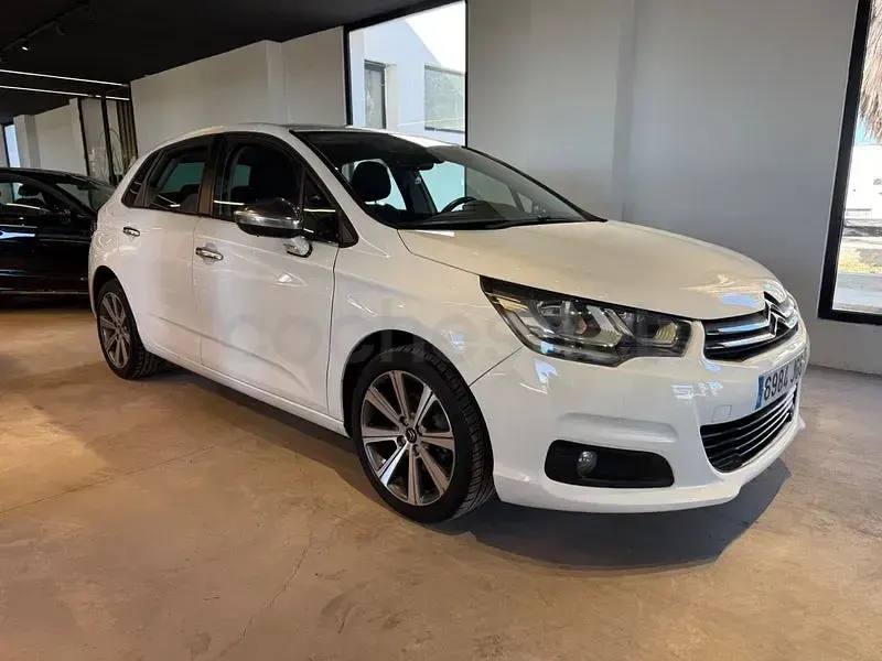 Usado Citroën C4 Feel 130 CV (95 kW) 2016 Blanco Berlina