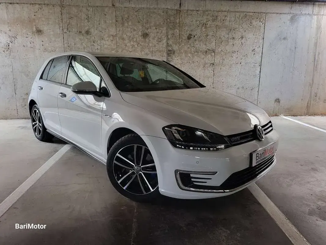 Usado VW Golf VII GTE 204 CV (150 kW) 2016 Blanco Berlina