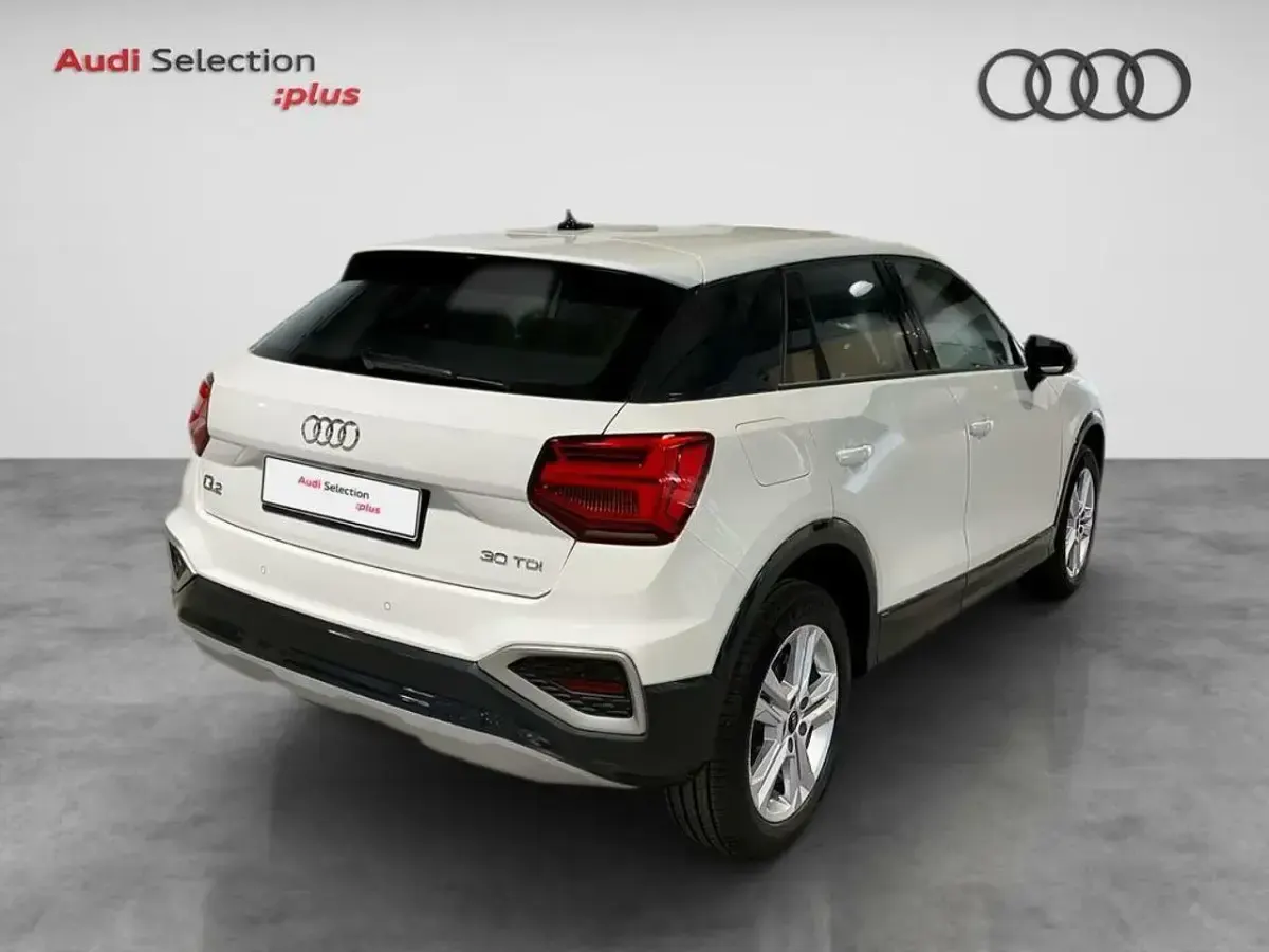 Usado Audi Q2 Advanced Plus 116 CV (85 kW) 2024 Blanco SUV