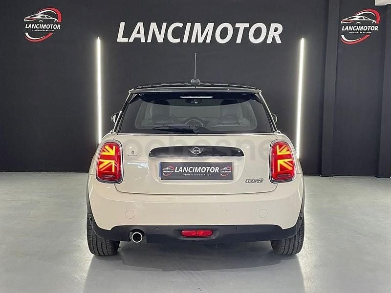 Usado Mini Cooper 136 CV (100 kW) 2018 Blanco Utilitario