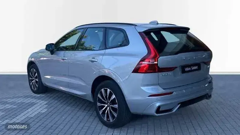 Usado Volvo XC60 Plus 2024 Plateado SUV