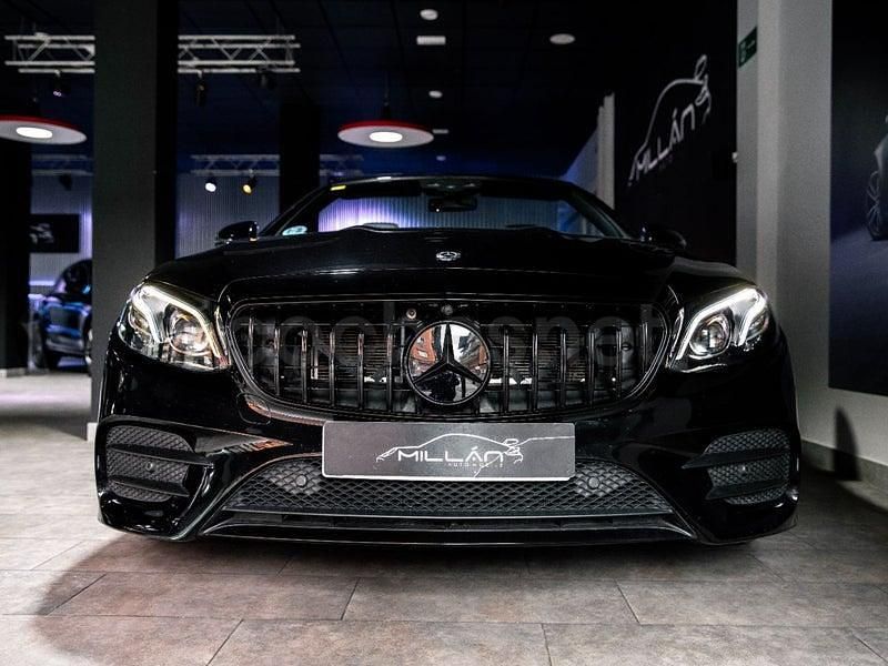 Usado Mercedes E220 194 CV (142 kW) 2018 Negro Descapotable