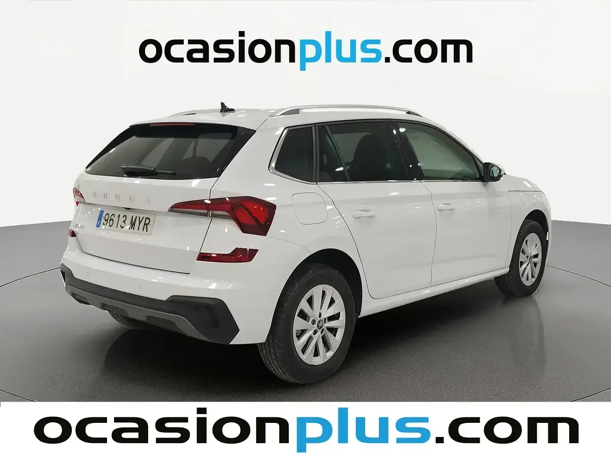 Usado Skoda Kamiq Selection 115 CV (84 kW) 2025 Blanco SUV