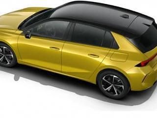 Usado Opel Astra 179 CV (131 kW) 2025 Amarillo Berlina