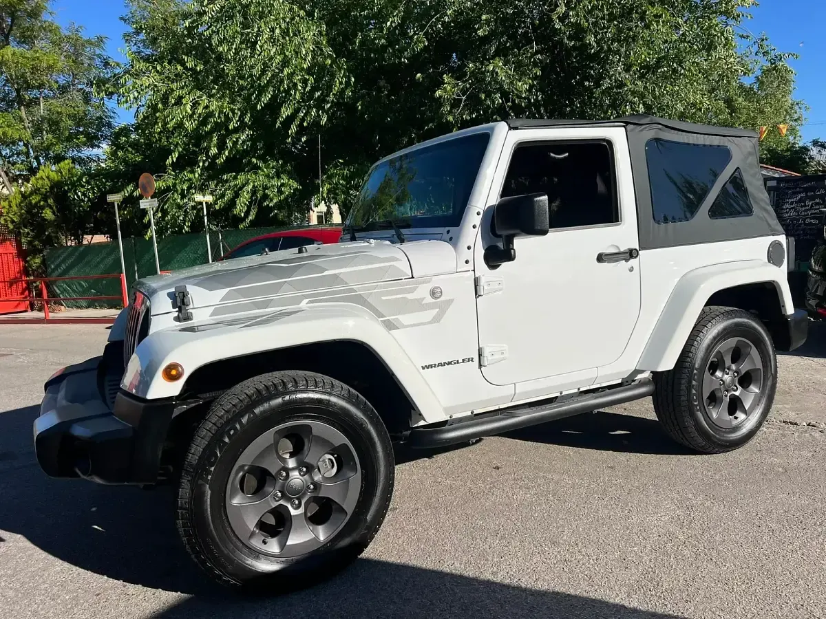 Usado Jeep Wrangler Sport 200 CV (147 kW) 2018 Blanco SUV