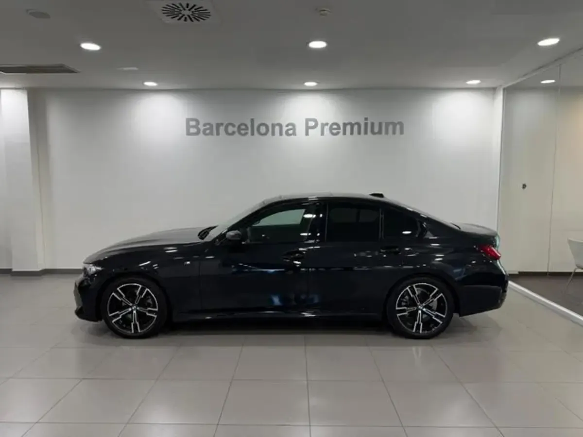Usado BMW 320 Comfort Edition 184 CV (135 kW) 2026 Negro Berlina