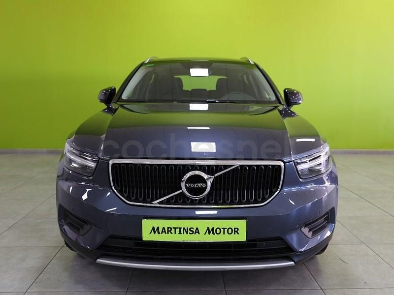 Usado Volvo XC40 Momentum 129 CV (94 kW) 2021 Azul SUV