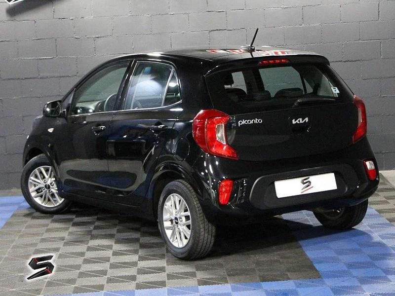 Usado Kia Picanto 67 CV (49 kW) 2023 Negro Utilitario