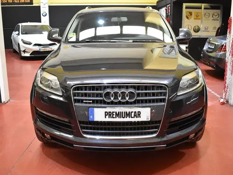 Usado Audi Q7 326 CV (239 kW) 2007 Gris / plata SUV