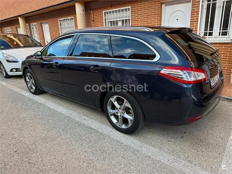 Usado Peugeot 508 SW Active 150 CV (110 kW) 2017 Azul Familiar