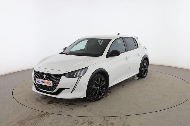 Blanco Usado 2023 Peugeot 208 GT Utilitario | 16.499 € (Precio justo) - Imagen 1/3