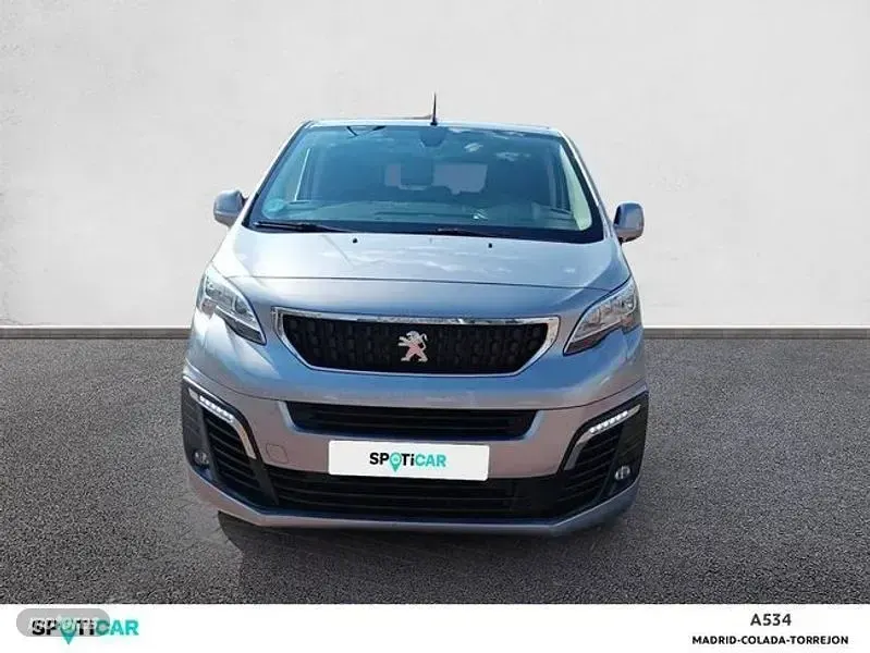Usado Peugeot Traveller Business-Line 120 CV (88 kW) 2021 Gris Monovolumen