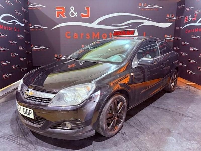 Usado Opel Astra GTC Sport 115 CV (84 kW) 2008 Negro Berlina