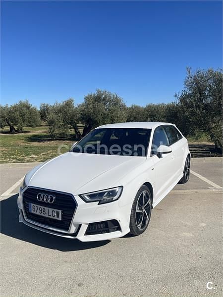 Usado Audi A3 Design 116 CV (85 kW) 2019 Blanco Berlina